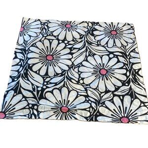 POTTERY BARN Teen Pillow Case Floral  Envelope Fold Over Closure Euro
